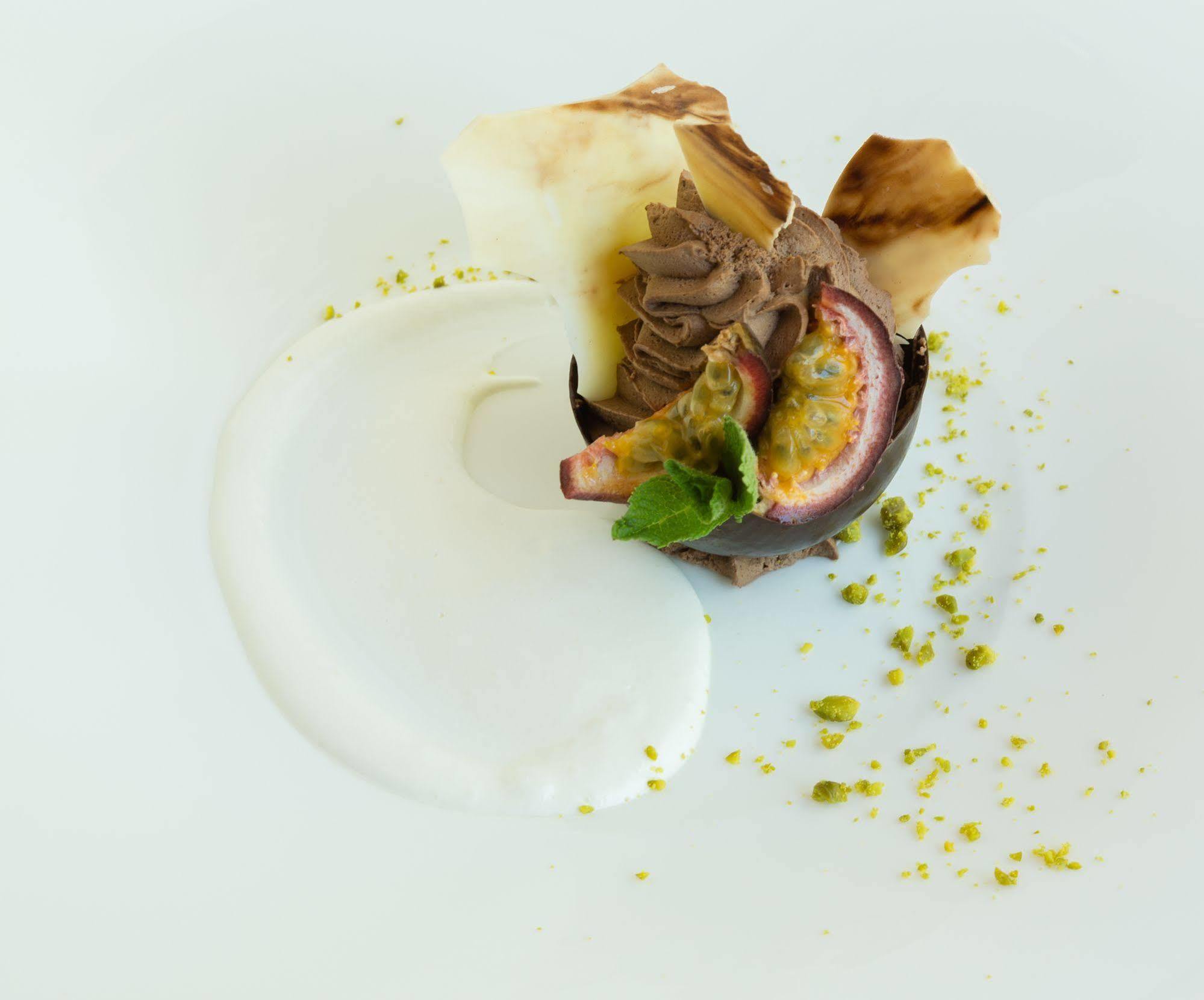 Hotel Restaurant Du Chateau โรกามาดูร์ ภายนอก รูปภาพ