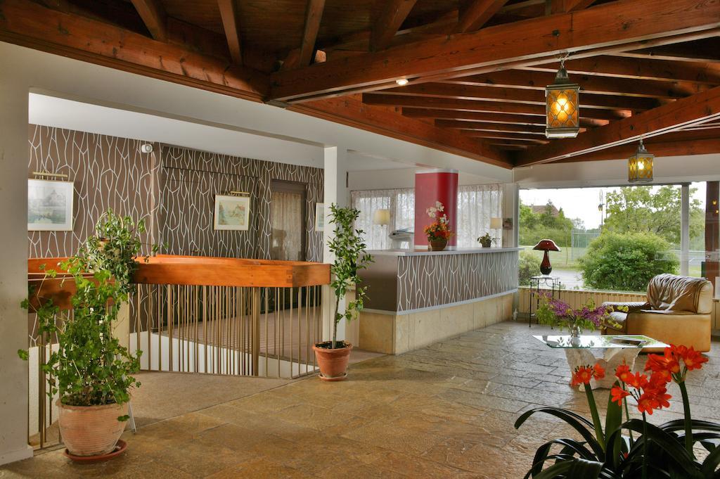 Hotel Restaurant Du Chateau โรกามาดูร์ ภายนอก รูปภาพ